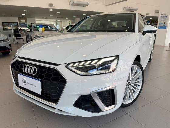 AUDI A4 2.0 TFSI MHEV S LINE S TRONIC AUDI A4 2.0 TFSI MHEV S LINE S TRONIC